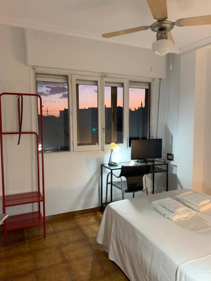 ארנדה דה דוארו Hotel Y Restaurante Puerta De Aranda מראה חיצוני תמונה